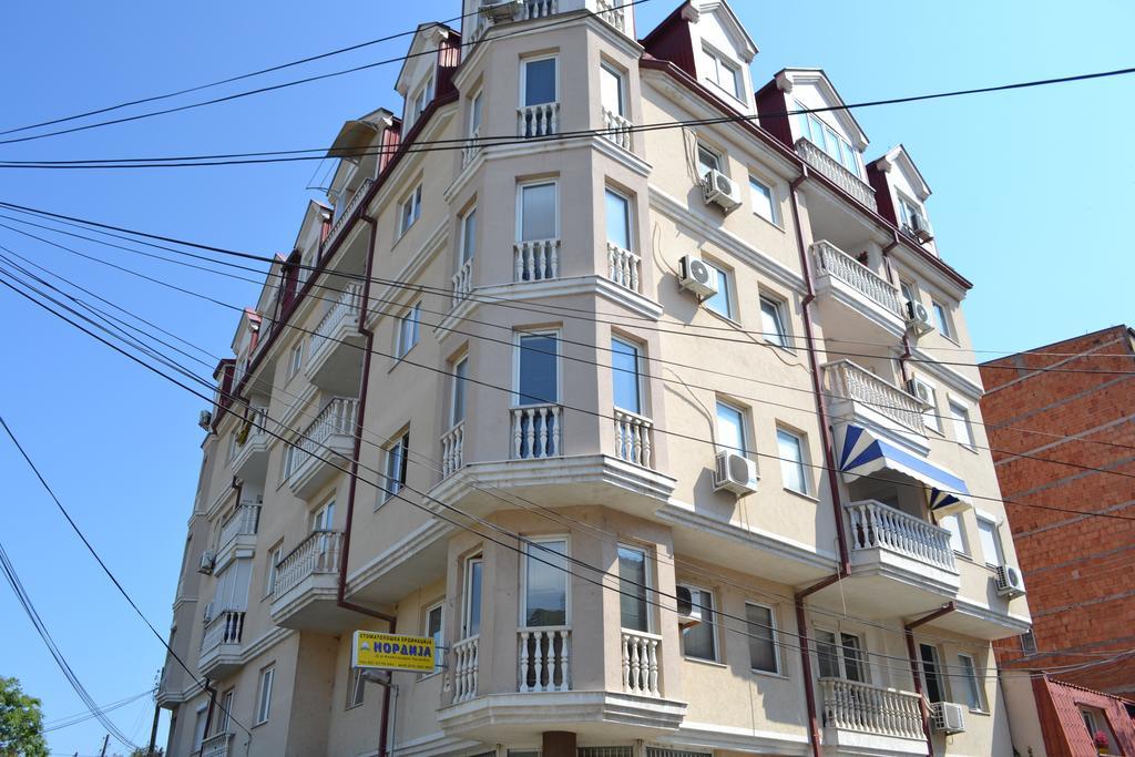 Luxury Apartment Near City Center Скопье Экстерьер фото